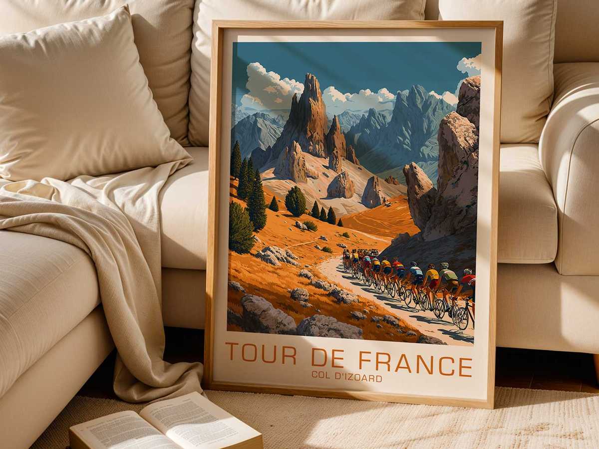 Minimalist retro poster using gradient lines to suggest slope and elevation changes on the Col d’Izoard